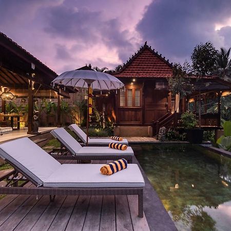 Villa Niyamas Ubud Exterior photo