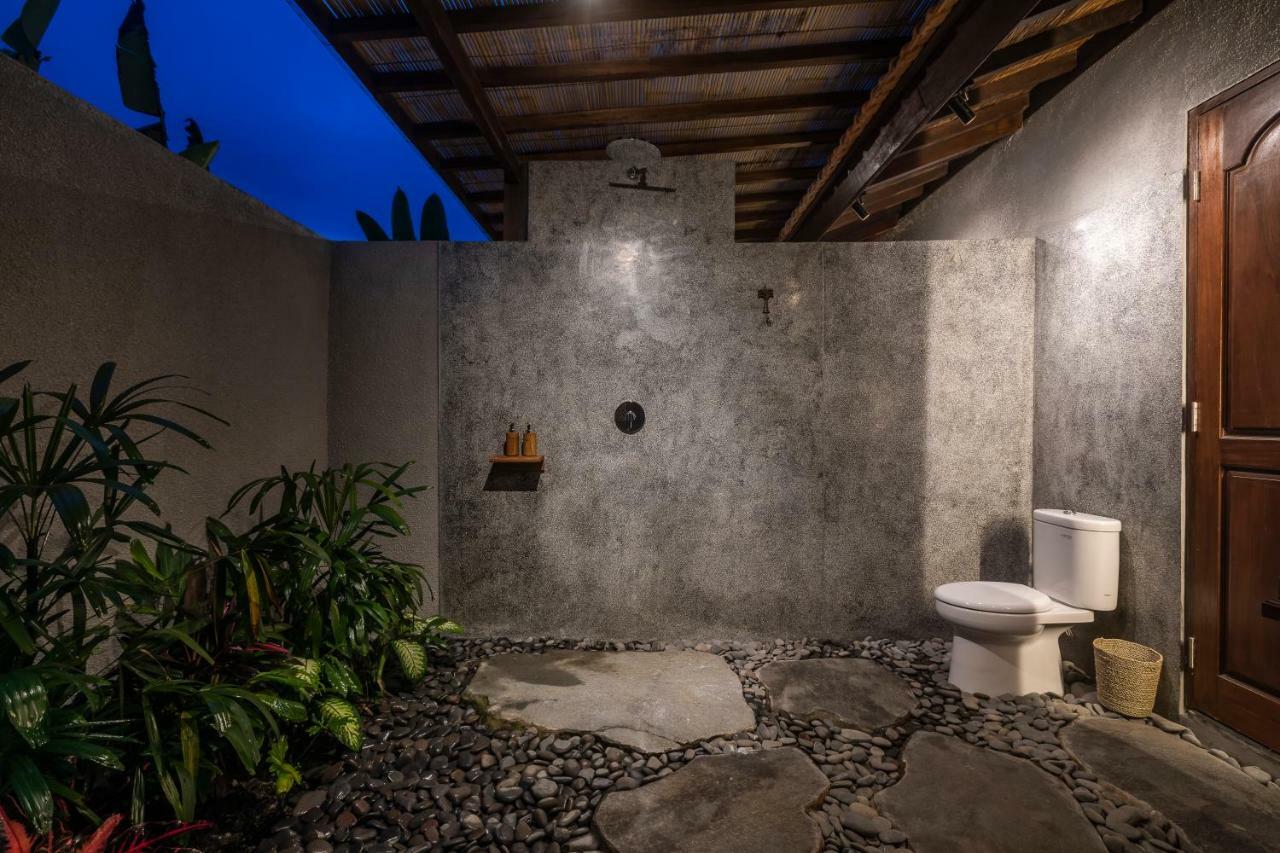 Villa Niyamas Ubud Exterior photo